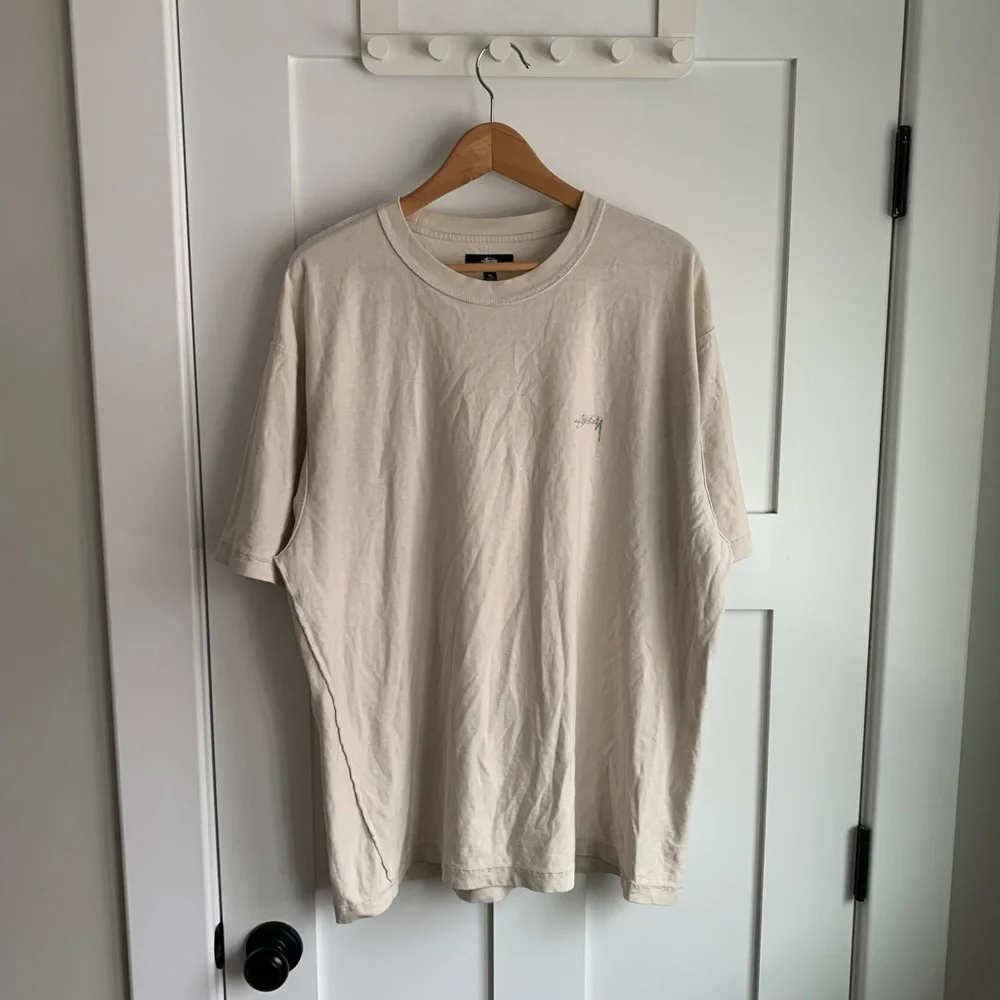 Stussy Lazy Tee Bone - Picture 1 of 7